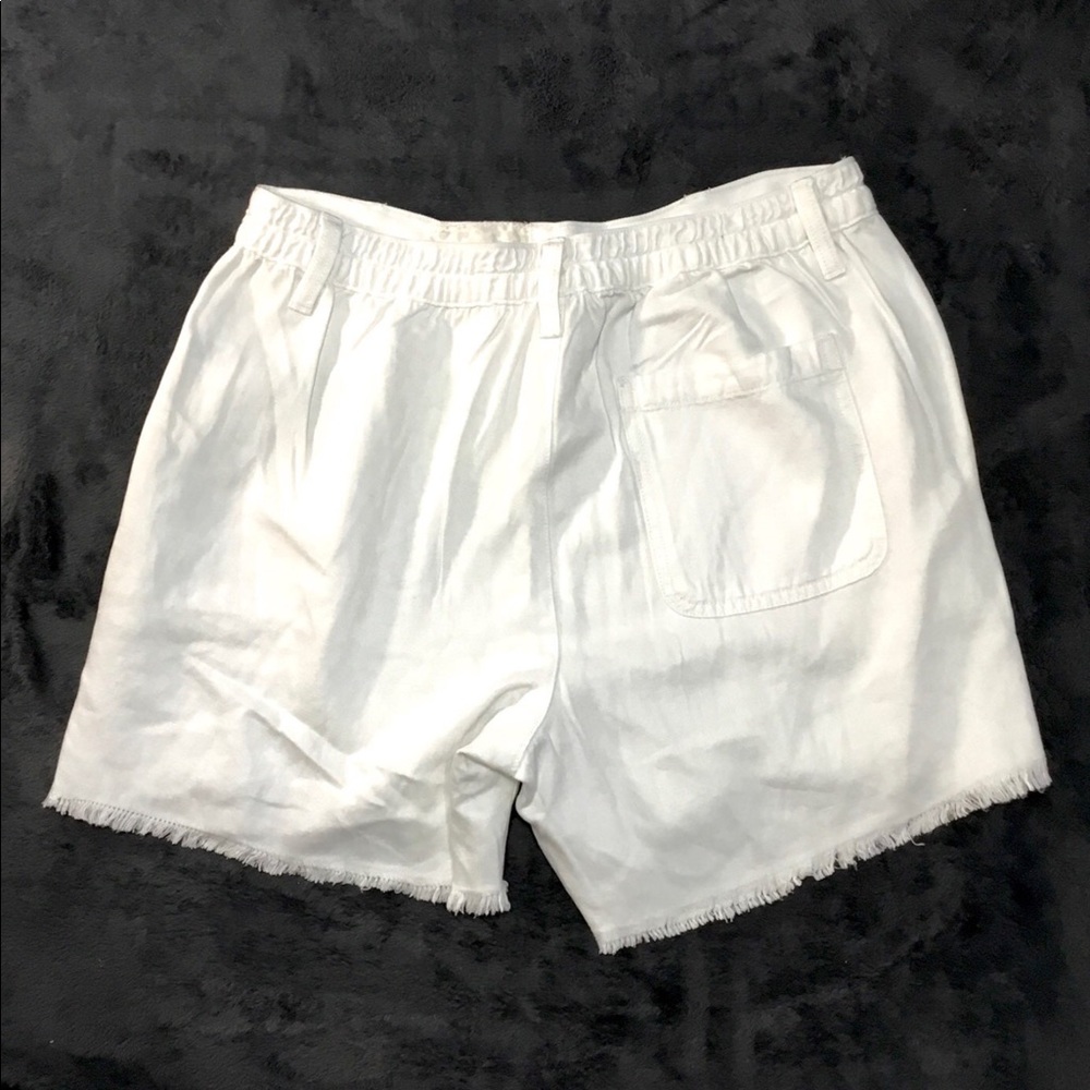 Woman’s shorts
